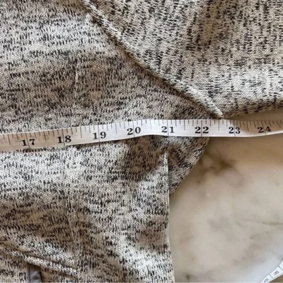 Kyodan 1/4 Zip Heather Grey Kangaroo Pocket Pullover - Picture 8 of 9